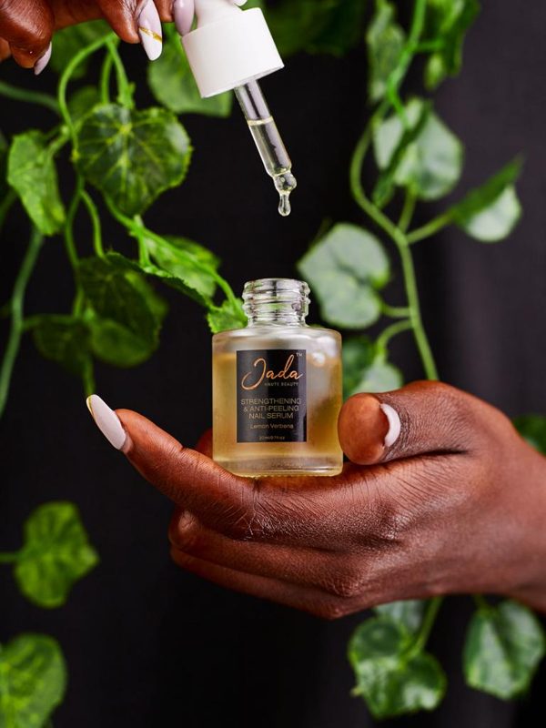 JADA STRENGTHENING AND ANTI PEELING NAIL SERUM